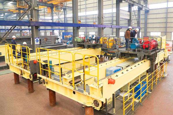 Baosteel Zhanjiang zinc pot crane manufactured by Henan mine passed expert a inspection