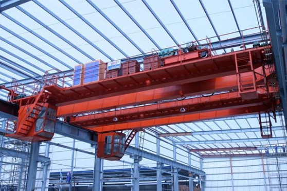 Double Girder Overhead Crane with Winch Trolley