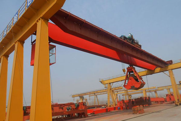 Double Girder Overhead Crane with Grab